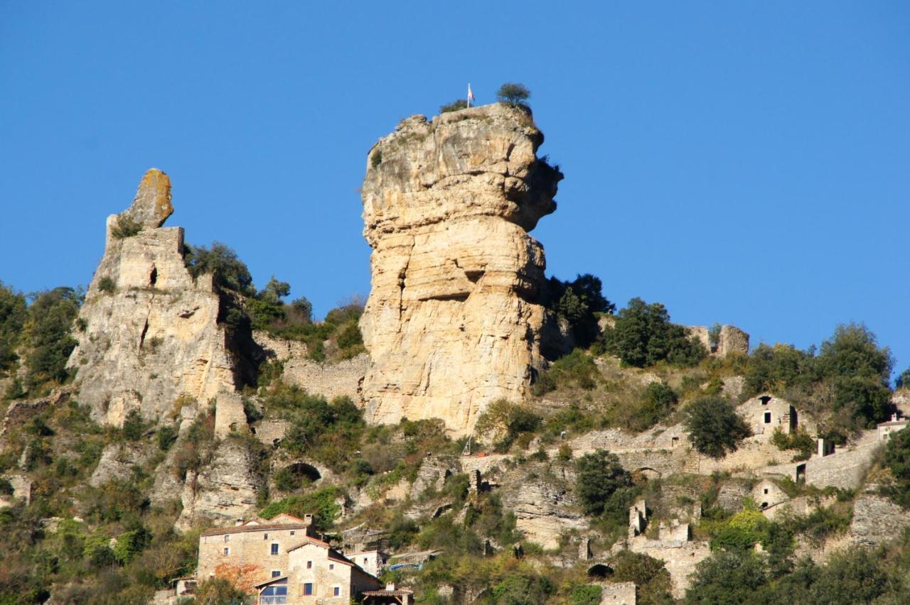 Maison Pittoresque A Mostuejouls Avec Vue Sur La Montagne 외부 사진